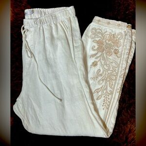 Johnny Was Elegant White/Cream Linen Embroidered Women’s Jogger Pants, Size M